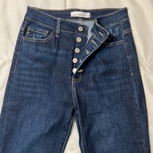 Kancan jeans size9/28 like new